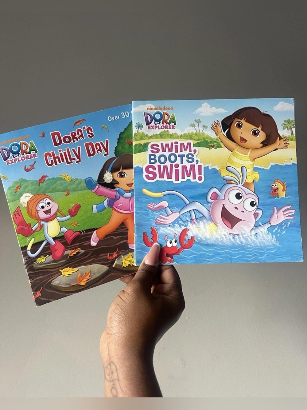 Swim boots Swim And Dora’s Chilly Day 2 Book Set